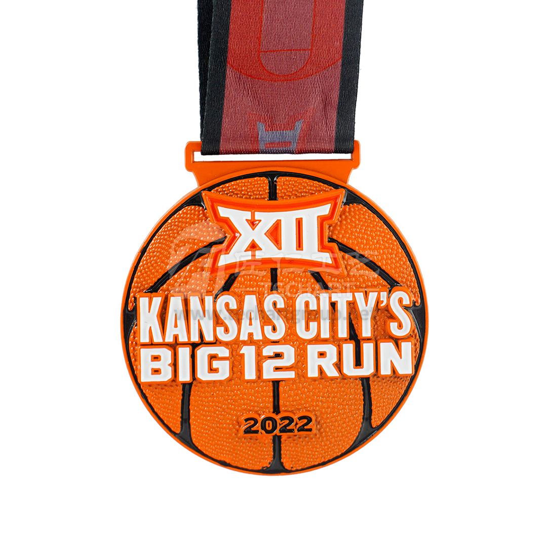 Custom Basketball Medal.jpg