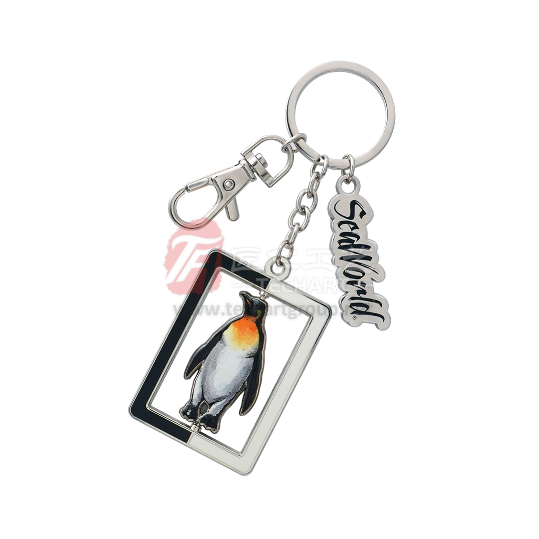 SeaWorld Metal Key Chain with Charms.jpg